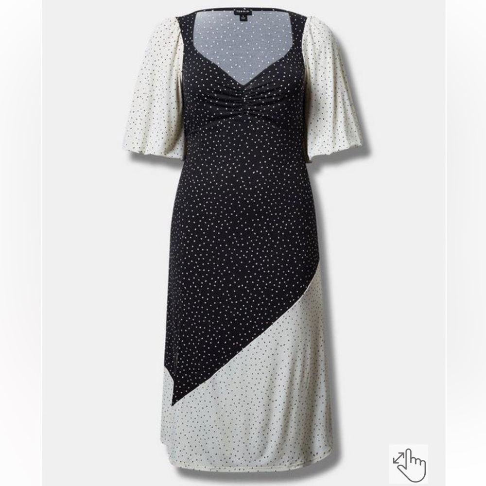 NWT Torrid Plus 3X Maxi Studio Knit Mix Print Dress